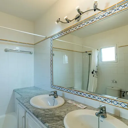 Thalassa Villa *